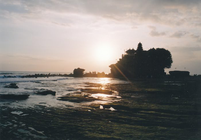 タナロット寺院の夕日