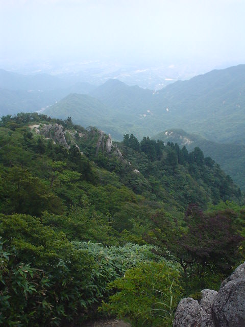 鎌ヶ岳から下山