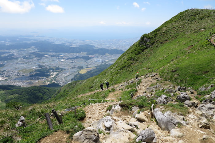 伊吹山から下山