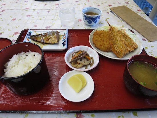 IMG_0478.jpg 道の駅「近江母の郷」のレストランで食べた定食
