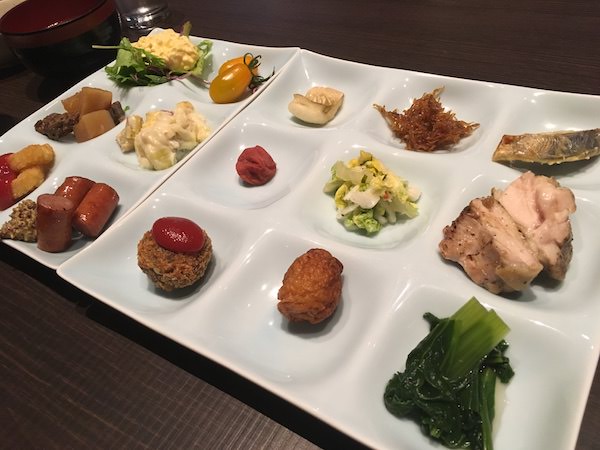 あわじ浜離宮の朝食バイキング