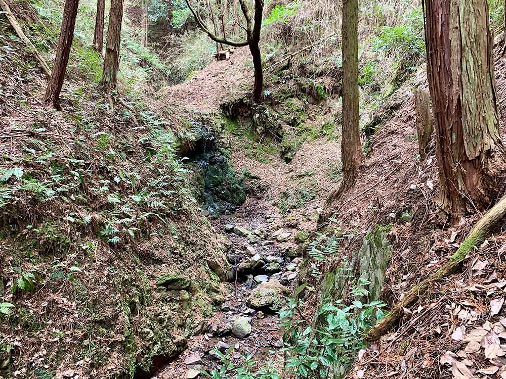 甘南備山 吉やんの滝