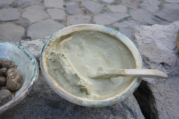 ペルー食用の粘土