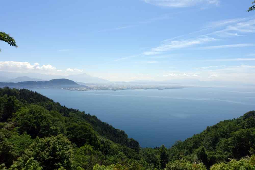 奥琵琶湖パークウェイ つづら尾崎展望台から望む景色